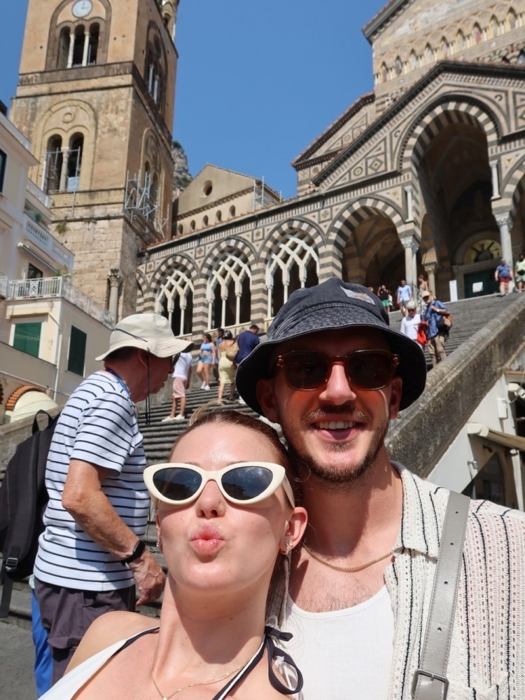 卡鲁索妻子, com, oYn 卡鲁索妻子, com, oYn