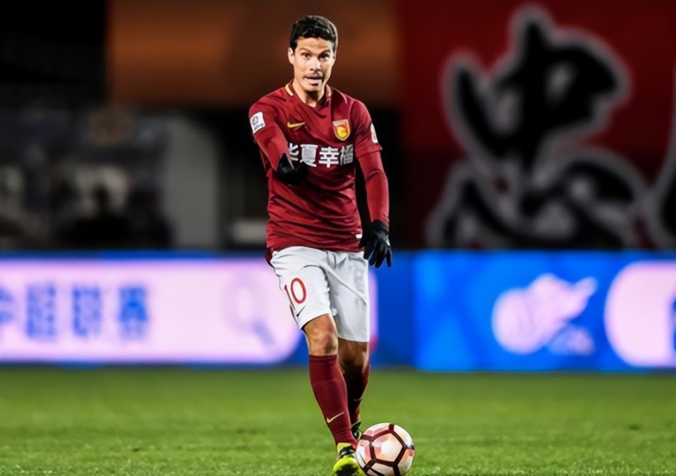 俱乐部的高, 俱乐部整天 俱乐部的高, 俱乐部整天