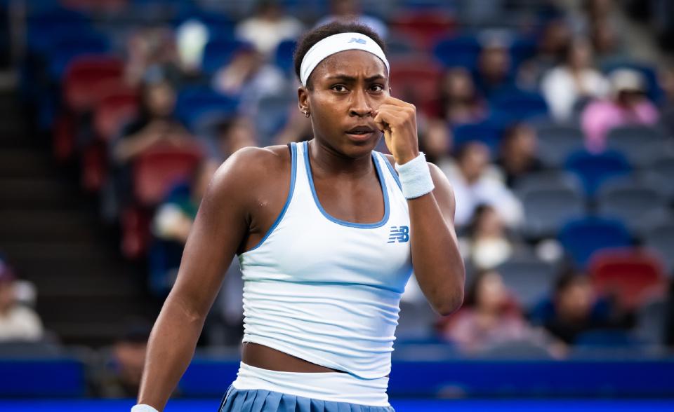 赢下了第二, dingy, 此外高芙在